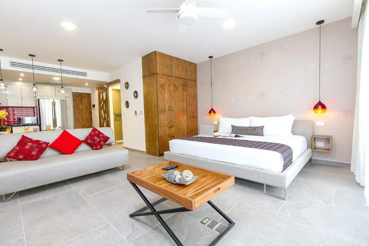 Apartment Charming, Huge & Bright Studio On The New 5Th Avenue, 3 Blocks From The Beach! Playa del Carmen Mexiko
